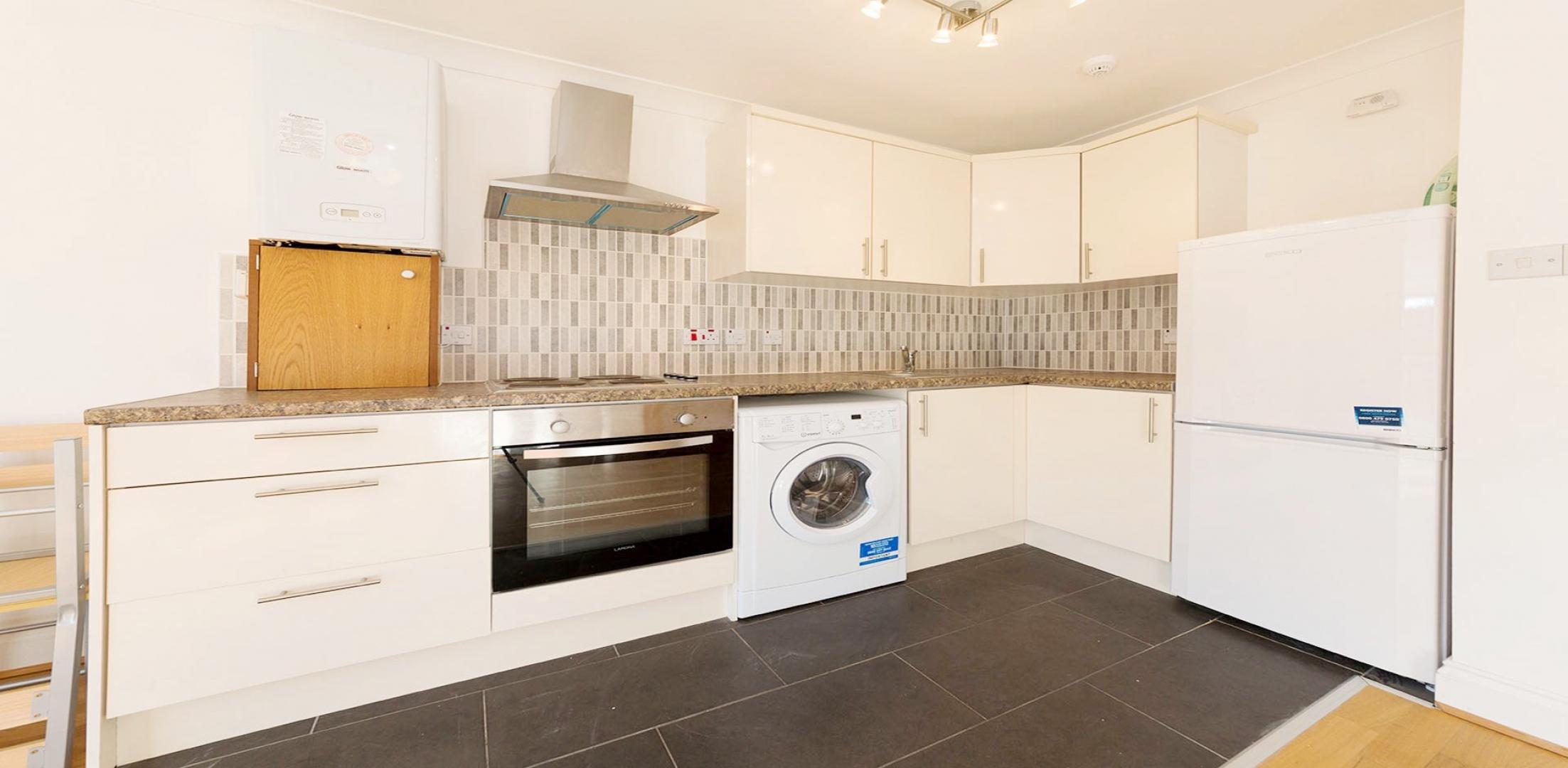 Modern Apartment Heathfield Park, Willesden Green